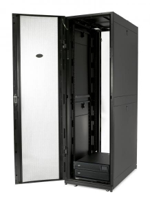 RACK:NetShelter SX 42U w/sides Black