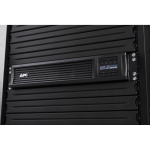 Smart-UPS 3000VA LCD RM 2U 230V SC